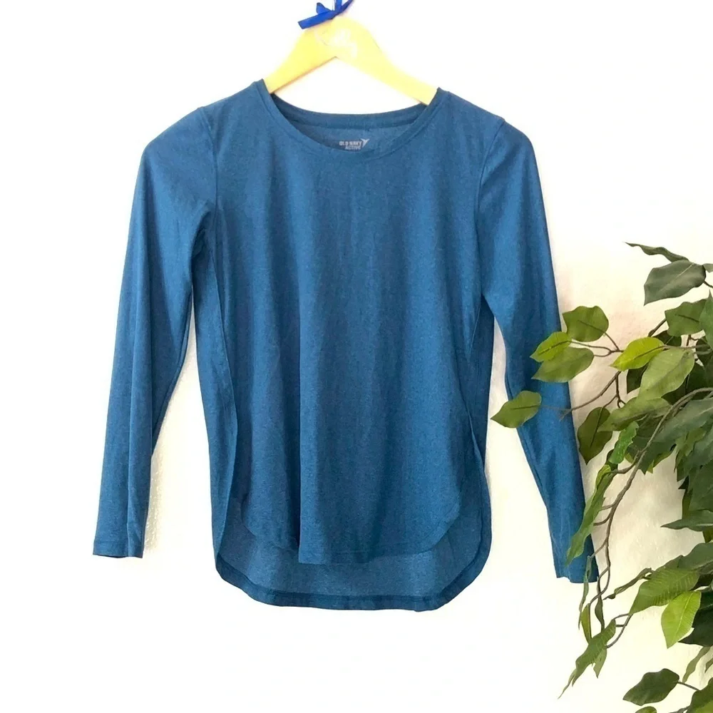 Girls Old Navy Active Blue Top